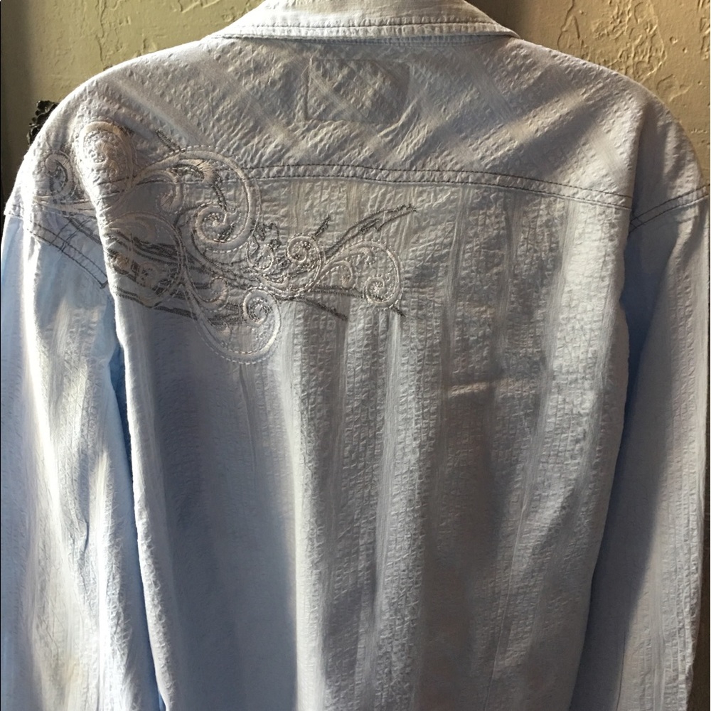 Men's Light Blue Style Shirt