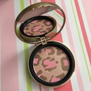 Pink Leopard Blushing Bronzer