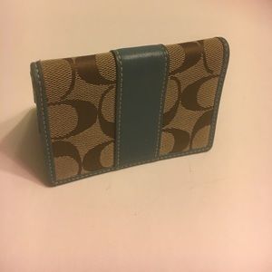 NWOT Coach Card Holder - Tan/Teal Fabric/Leather