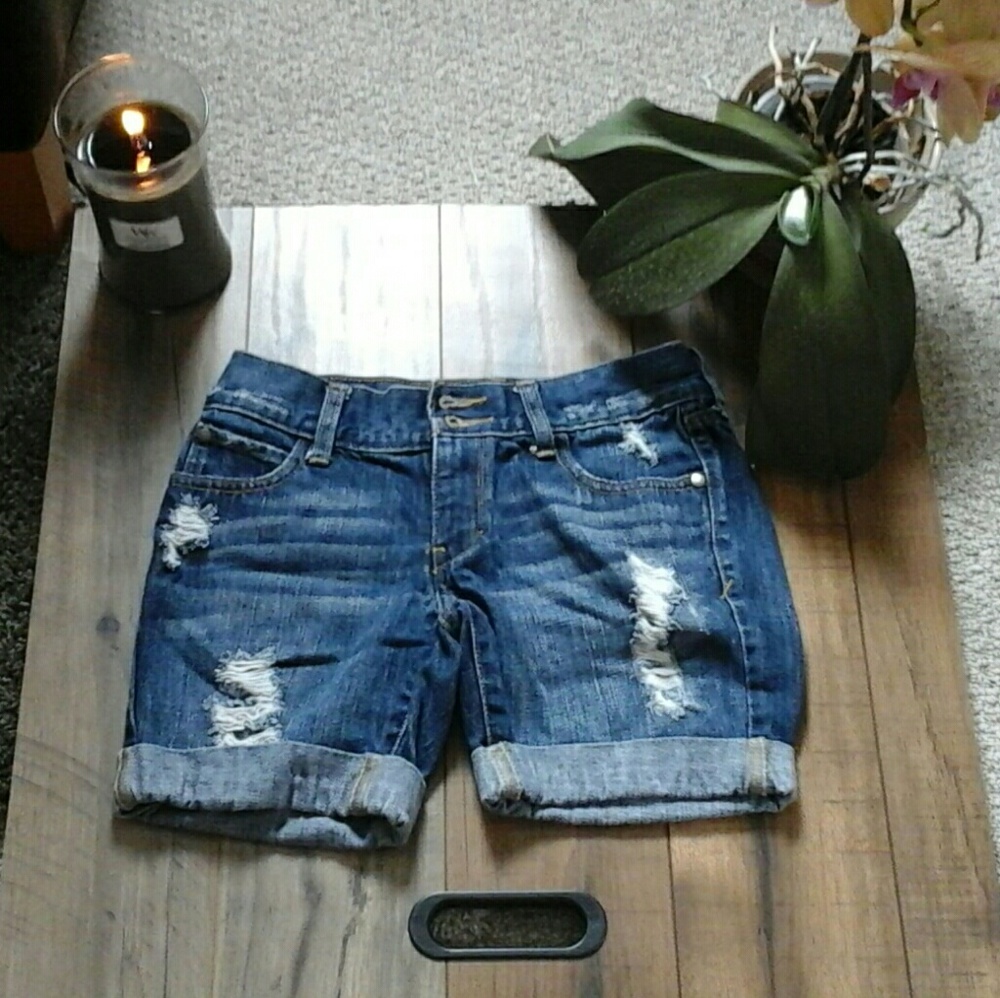 Decree Jean Shorts