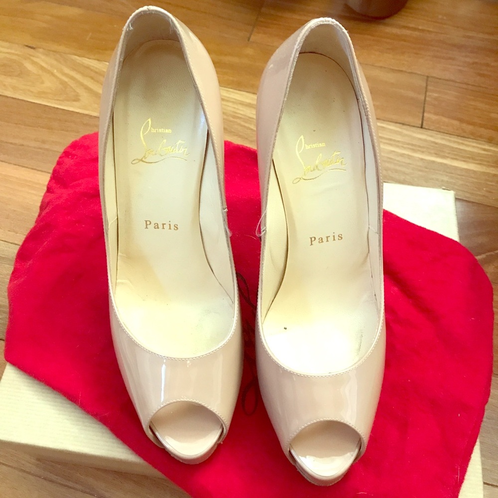 Christian Louboutin New Very Prive