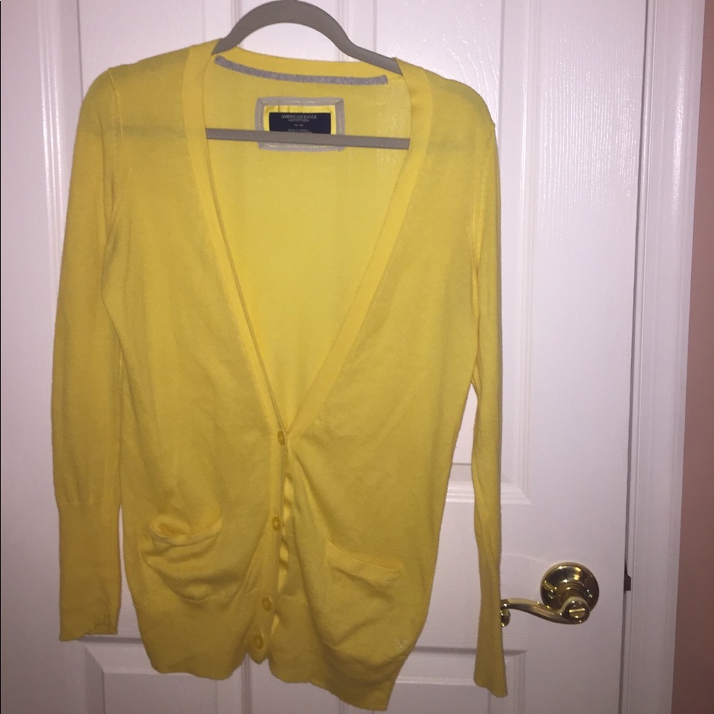 American eagle thin yellow cardigan