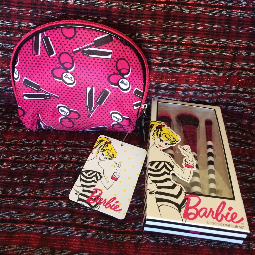 New makeup bag and Brushes