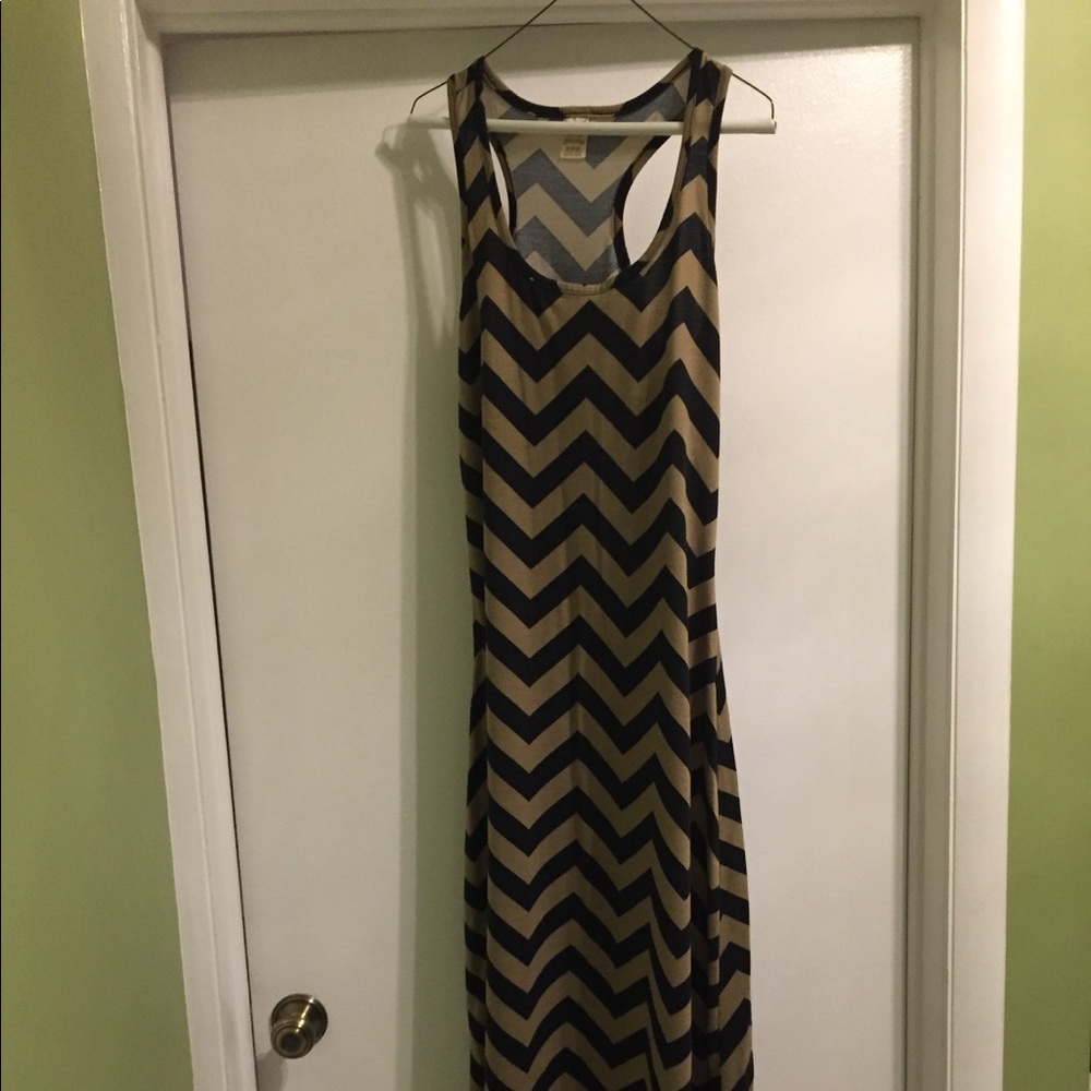 Striped maxi dress size 8/10 in tan/black