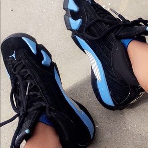 black and blue jordan 14