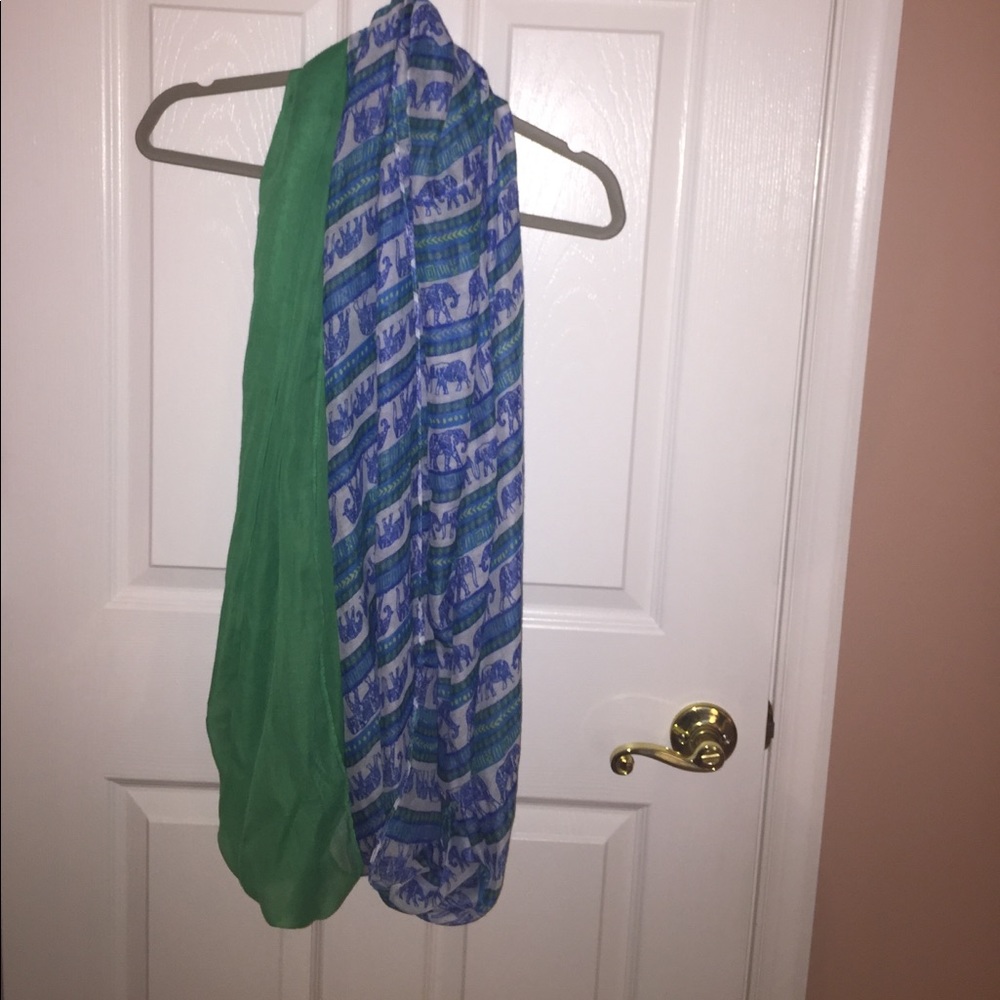 Set of 2 scarves!! Green & elephants!!