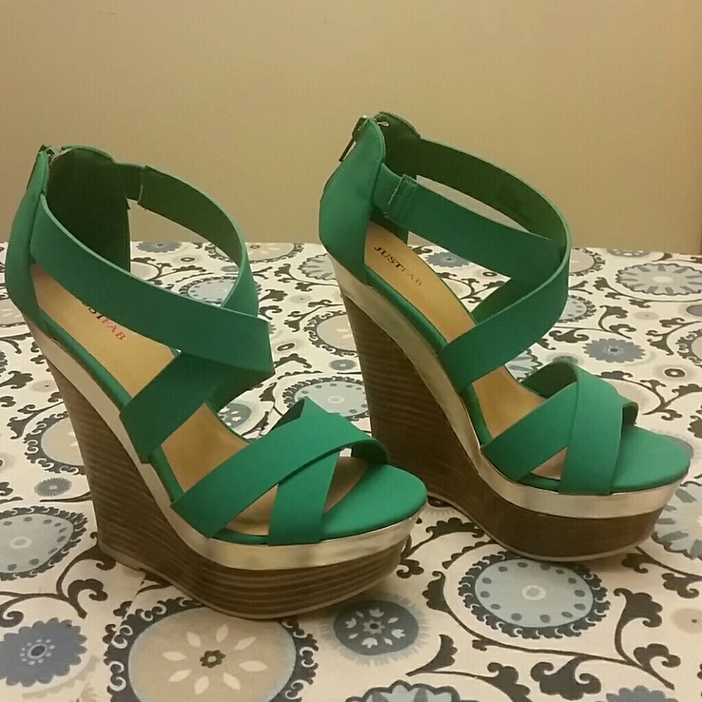Platform wedges