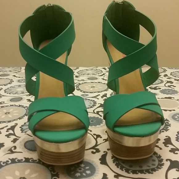 Platform wedges - Picture 3 of 5