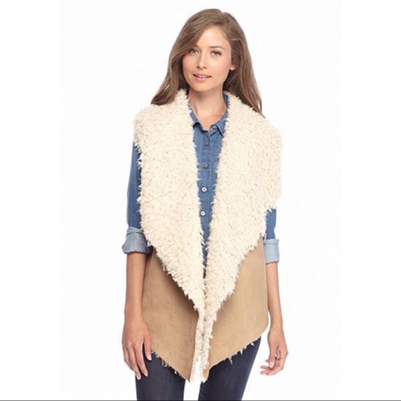 Taylor & Sage Jackets & Blazers - 🆕 Taylor & Sage Sherpa Vest NWT!