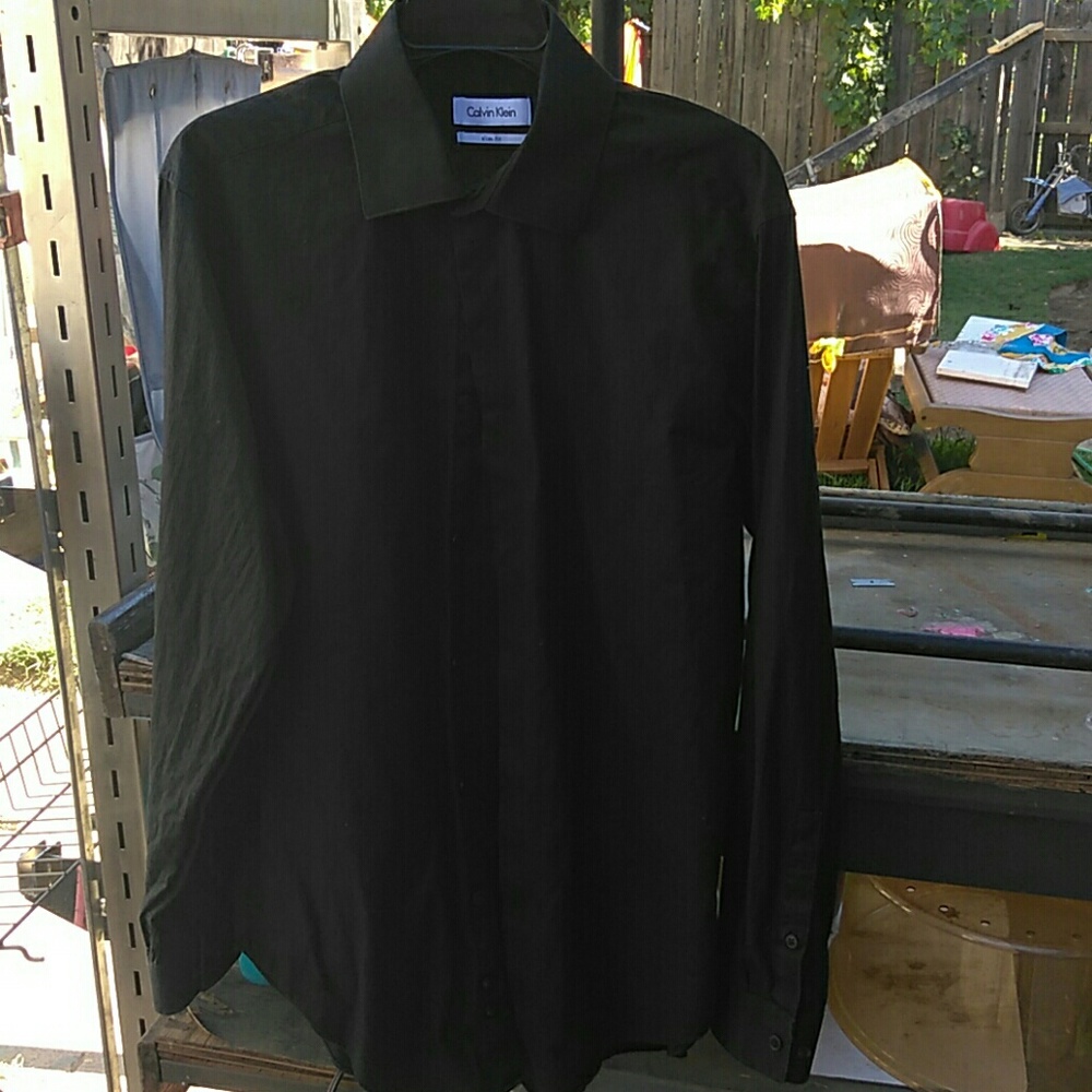 Mens Calvin Klein button up shirt