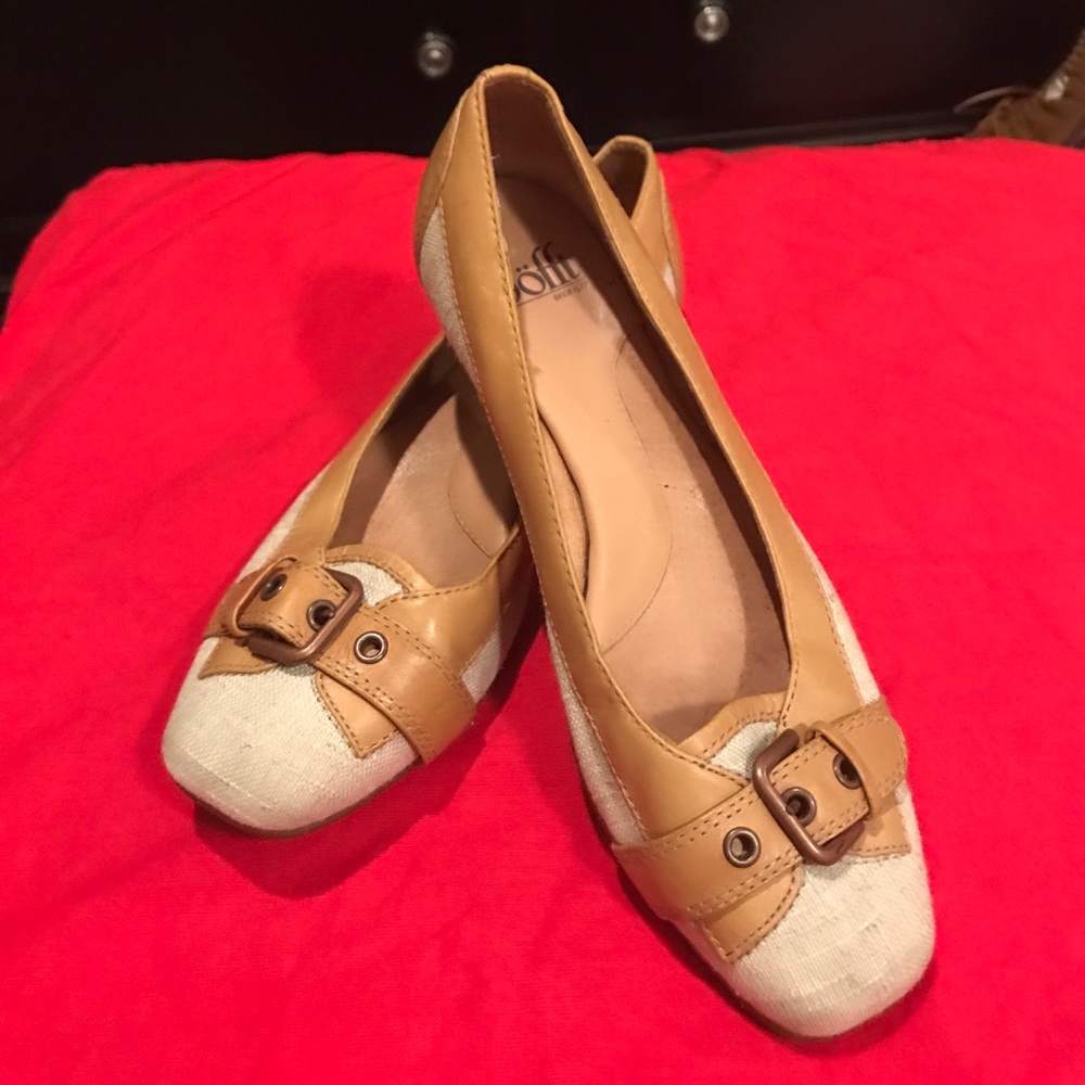 Sofft cream and tan buckled flat.
