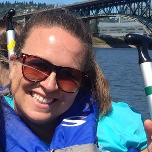 Meet your Posher, Kacy