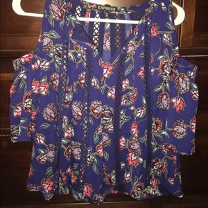 NWOT off the shoulder floral top