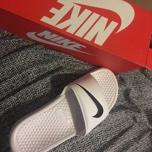 Nike slides