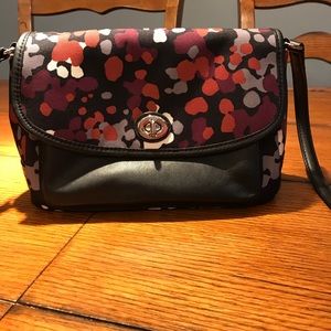 EUC COACH Splatter Print Crossbody Purse!