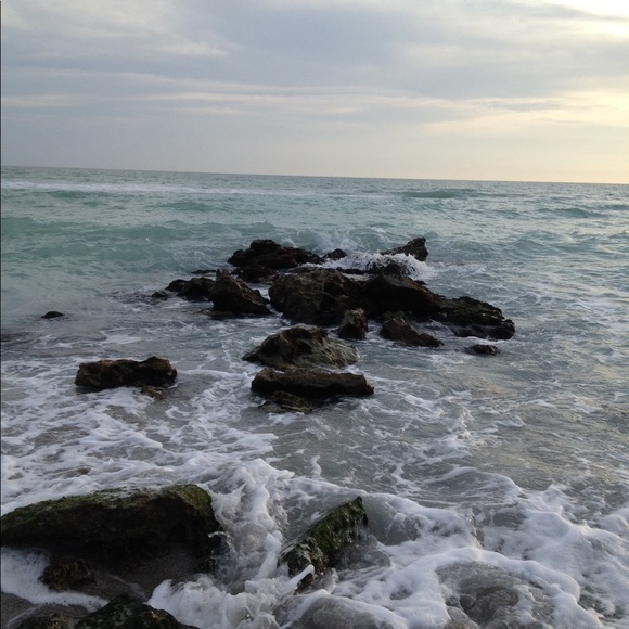 Meet your Posher, Faith - Picture 2 of 5