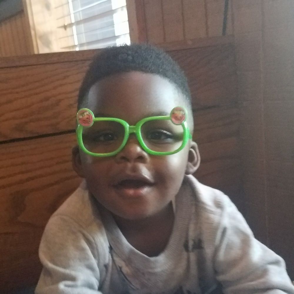 Meet your Posher, Aaron