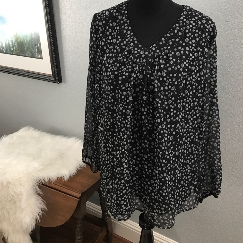🌸BEAUTIFUL BLOUSE