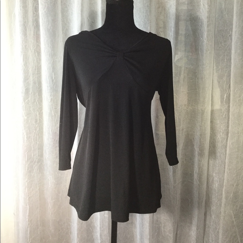 New additions maternity top