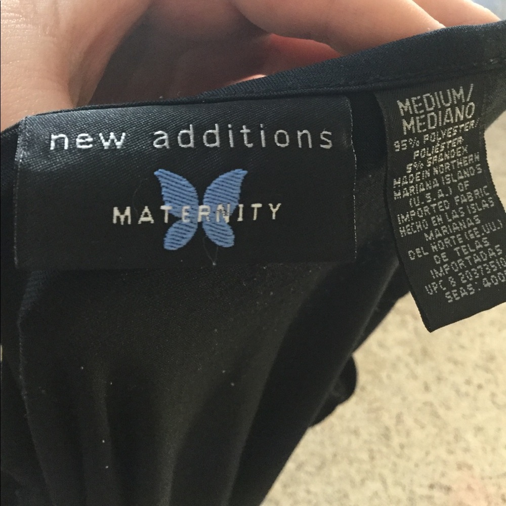 New additions maternity top - Picture 4 of 4