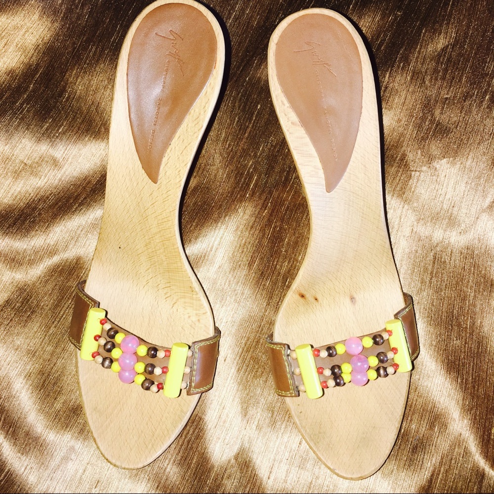 WOMENS GIUSEPPE ZANOTTI WOODEN HEELS CLOGS