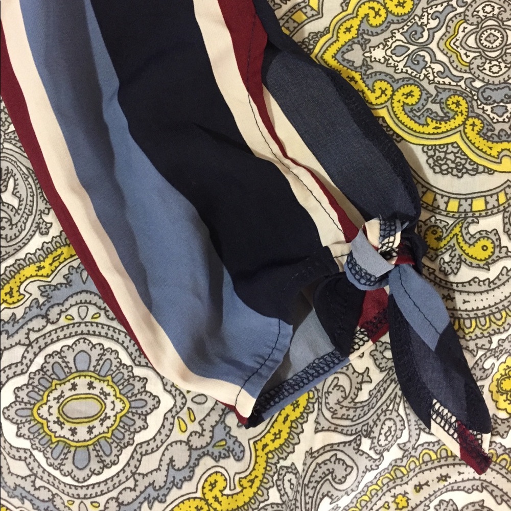 A'GACI Off the shoulder dress - Picture 5 of 6