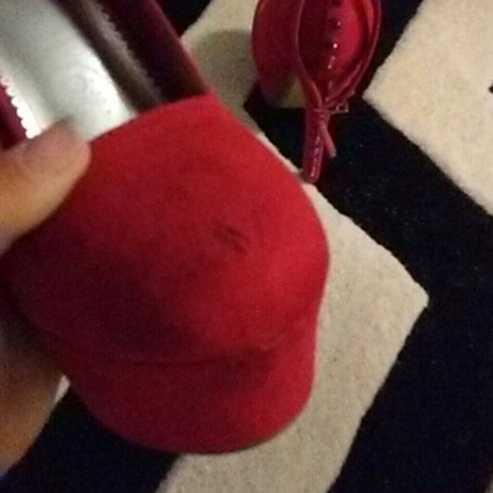 Heels - Picture 3 of 4