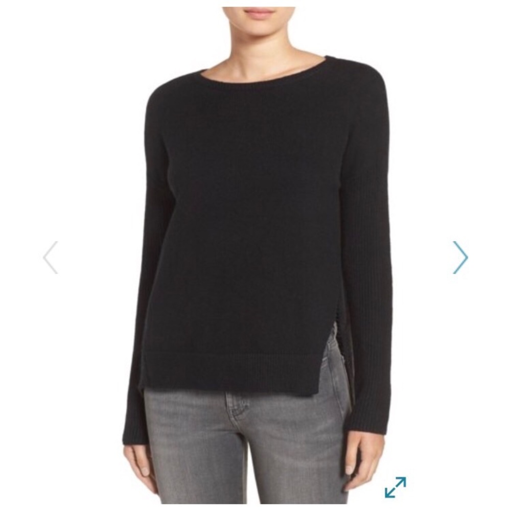 NWT Trouve Asymmetrical Hem Sweater
