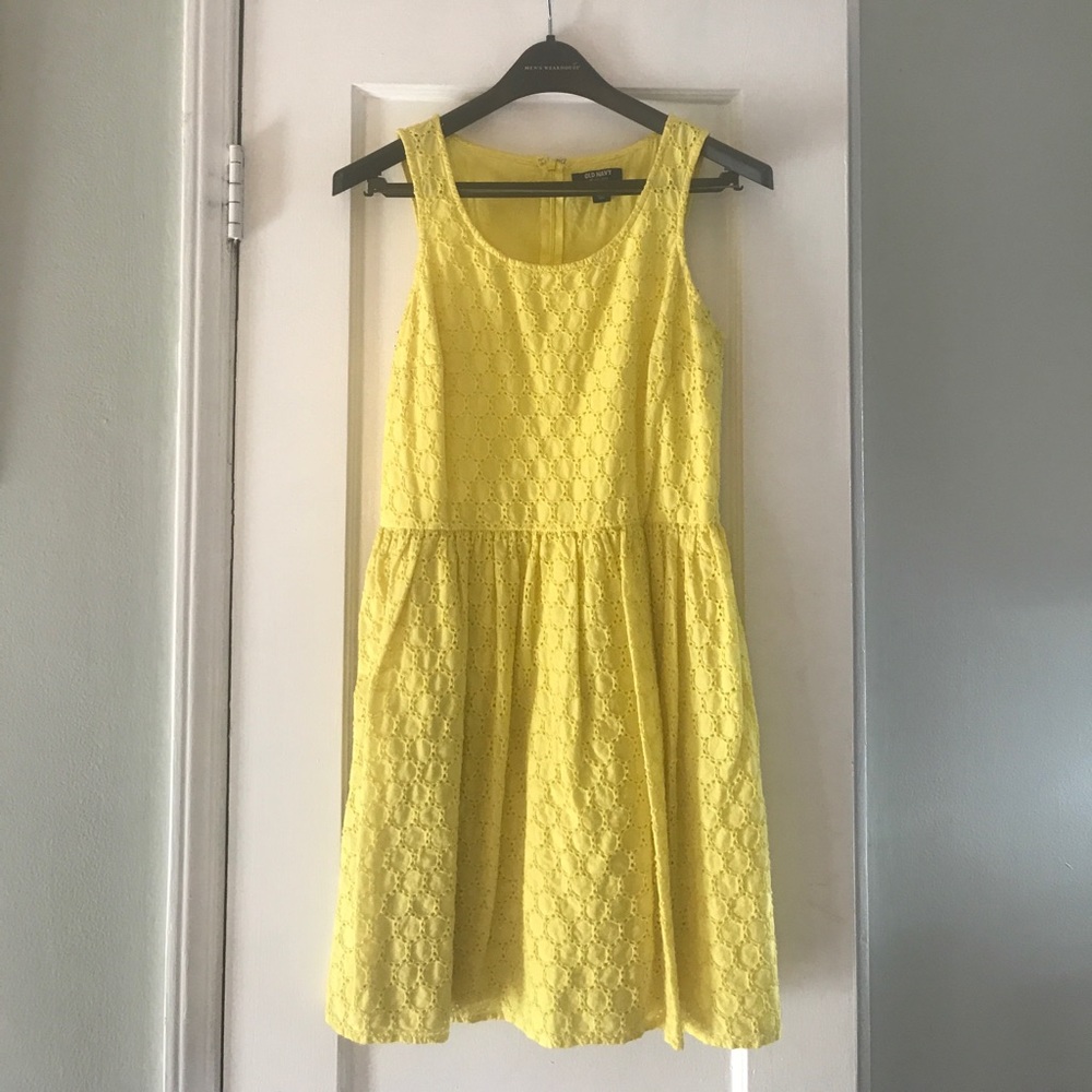 Size 4 Yellow Old Navy Dress