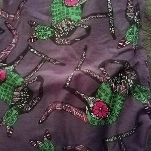 NWOT TC Lularoe Kangaroo leggings