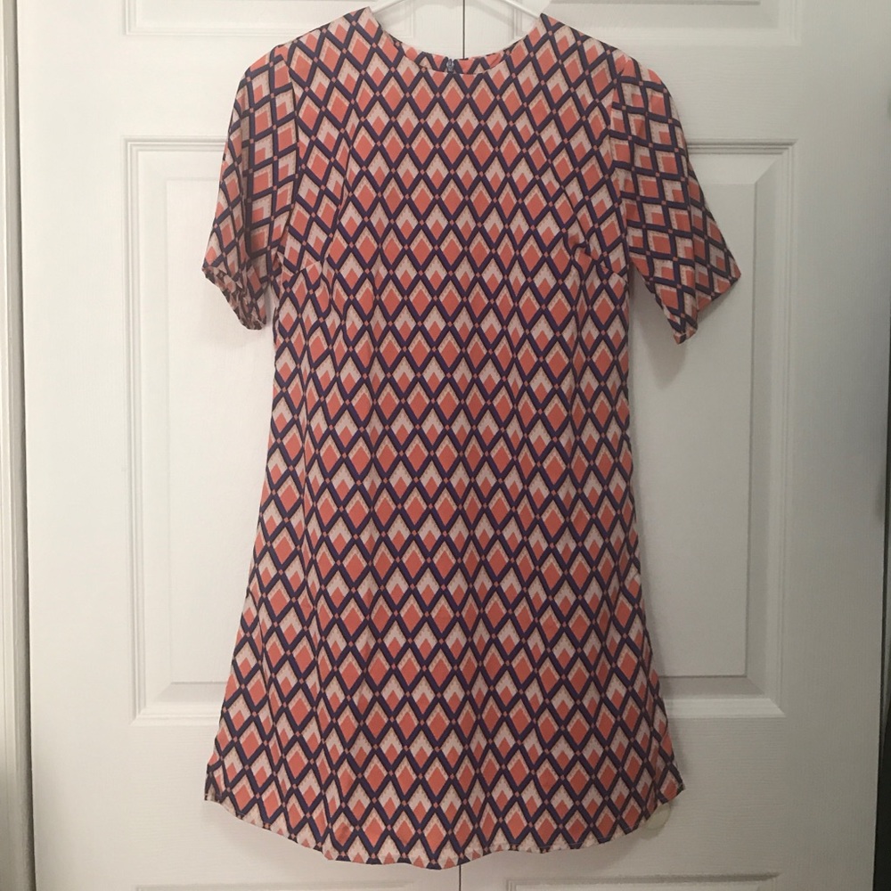 Runway Story Geometric Print Shift Dress