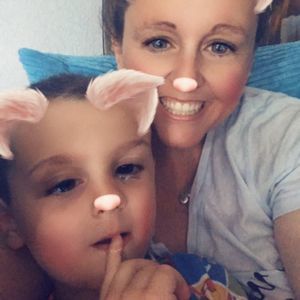 Meet your Posher, Danielle