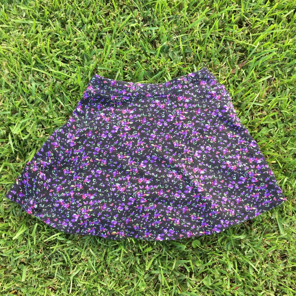 FINAL SALE! Black Floral Miniskirt