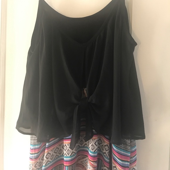 Size large black and tribal print maxi - Picture 3 of 3