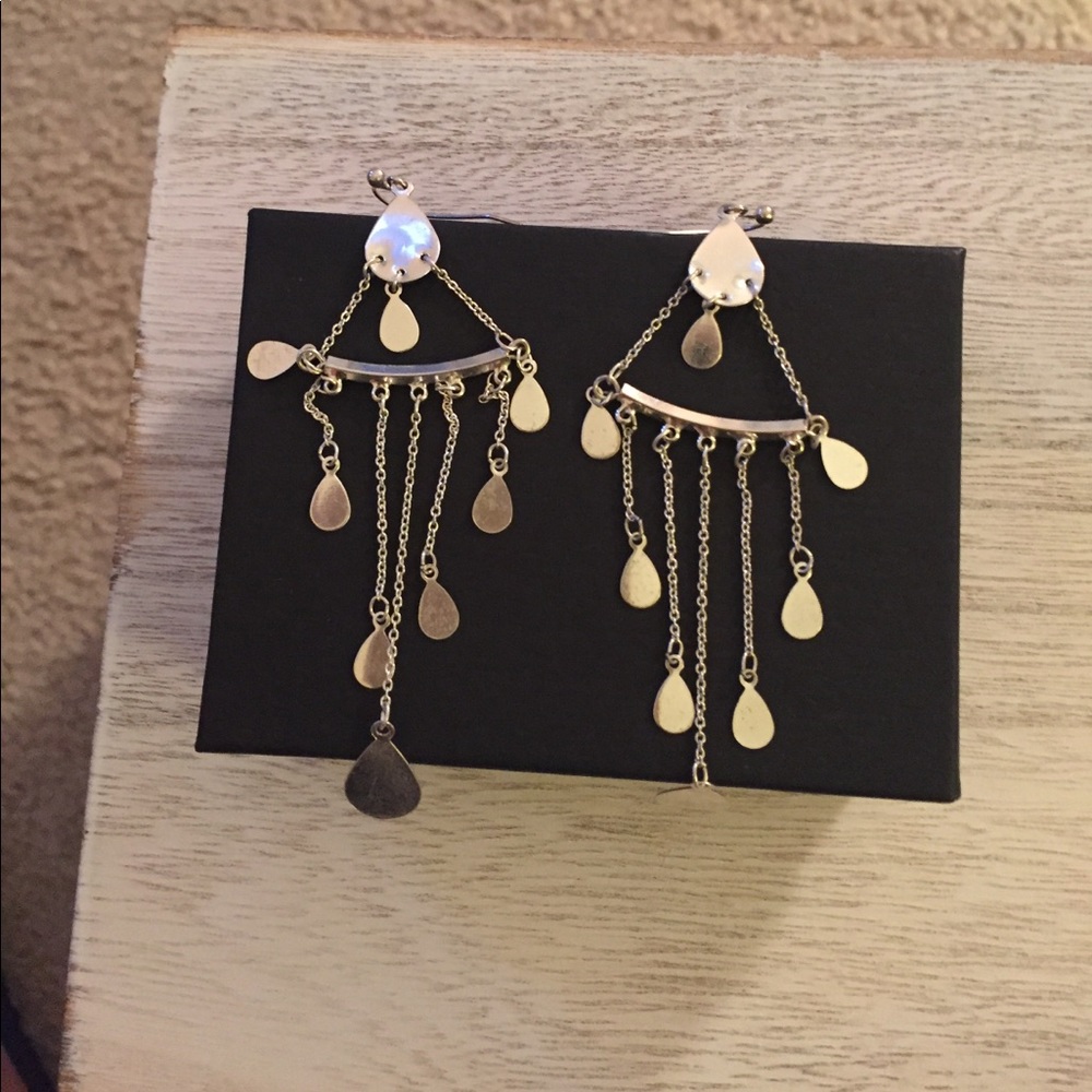 💕BUNDLE OF 5 SILVER EARRINGS💕 - Picture 4 of 5