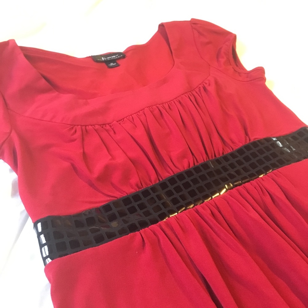 3/$15 Red dress EUC