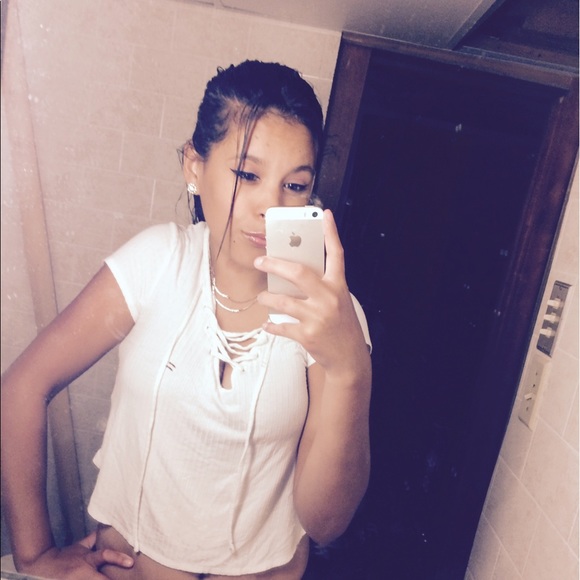 Meet your Posher, Beatrice - Picture 1 of 1