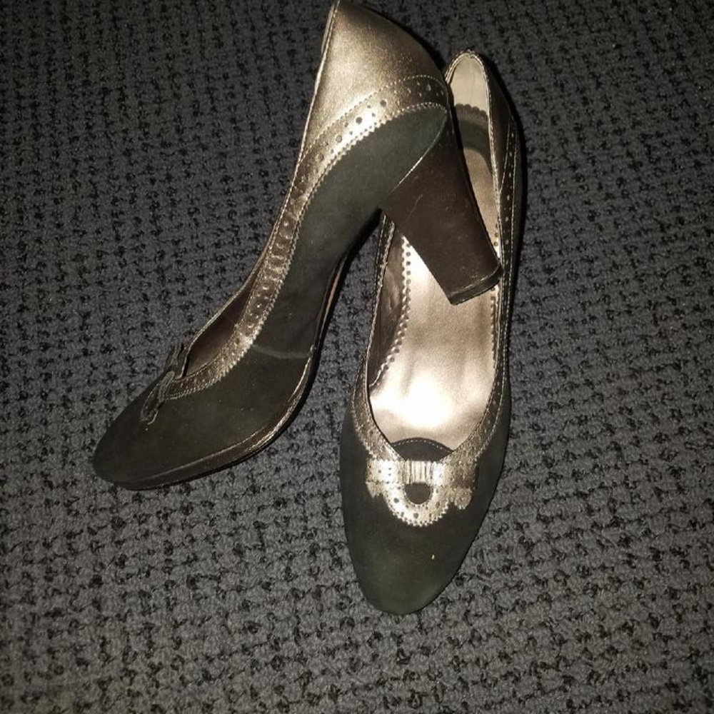 Bella-Vita pumps