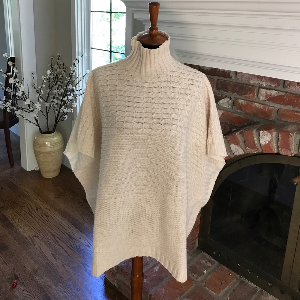 H&M Poncho