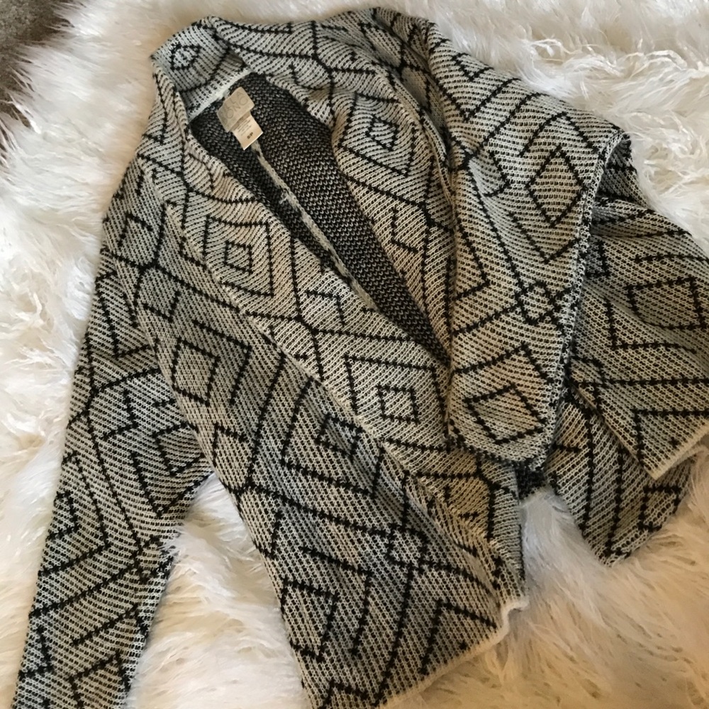 BillaBong Sweater