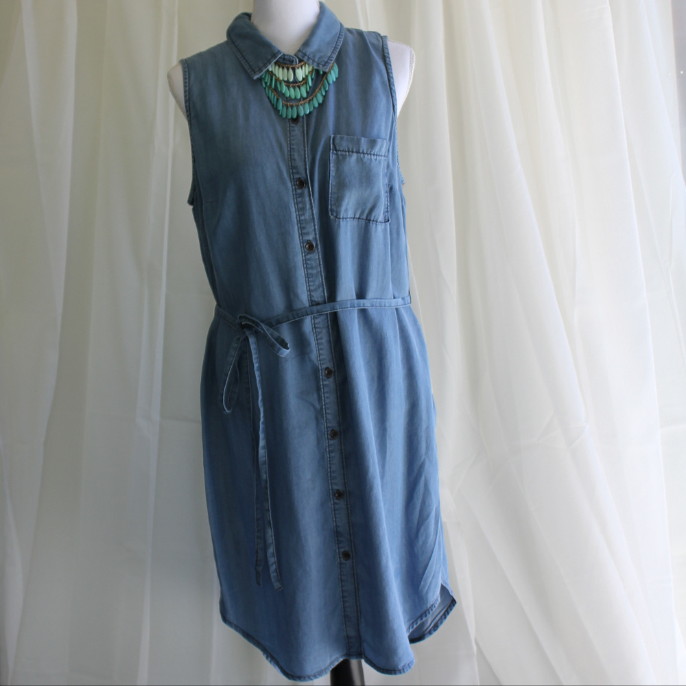 Ava & Viv Dress