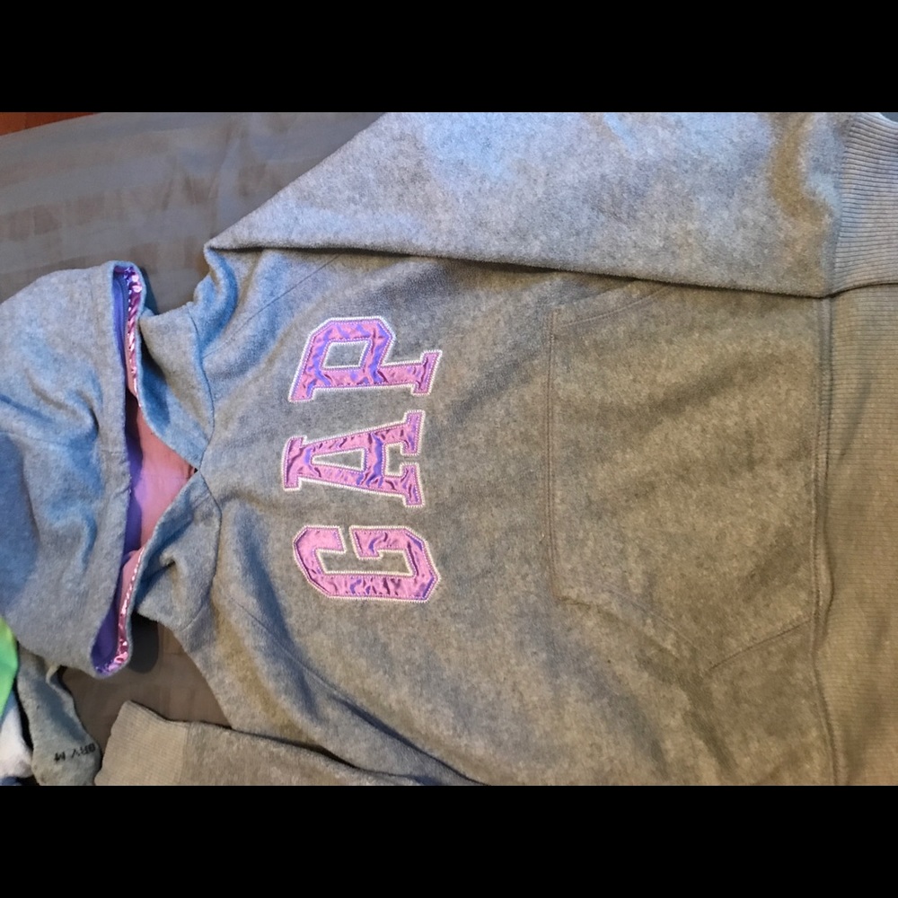 Girls Gap hoodie