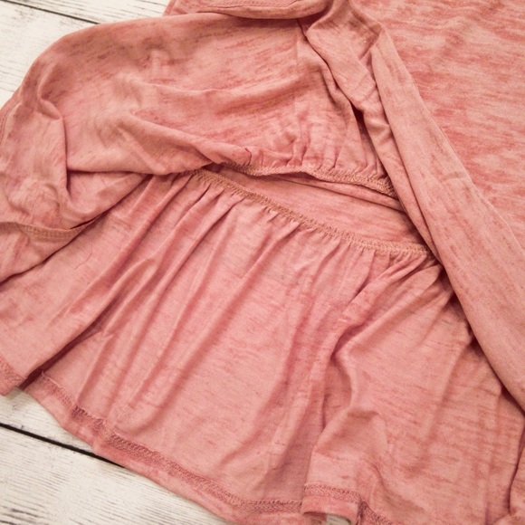 NWT Women's Rose Peplum Top - Picture 4 of 5