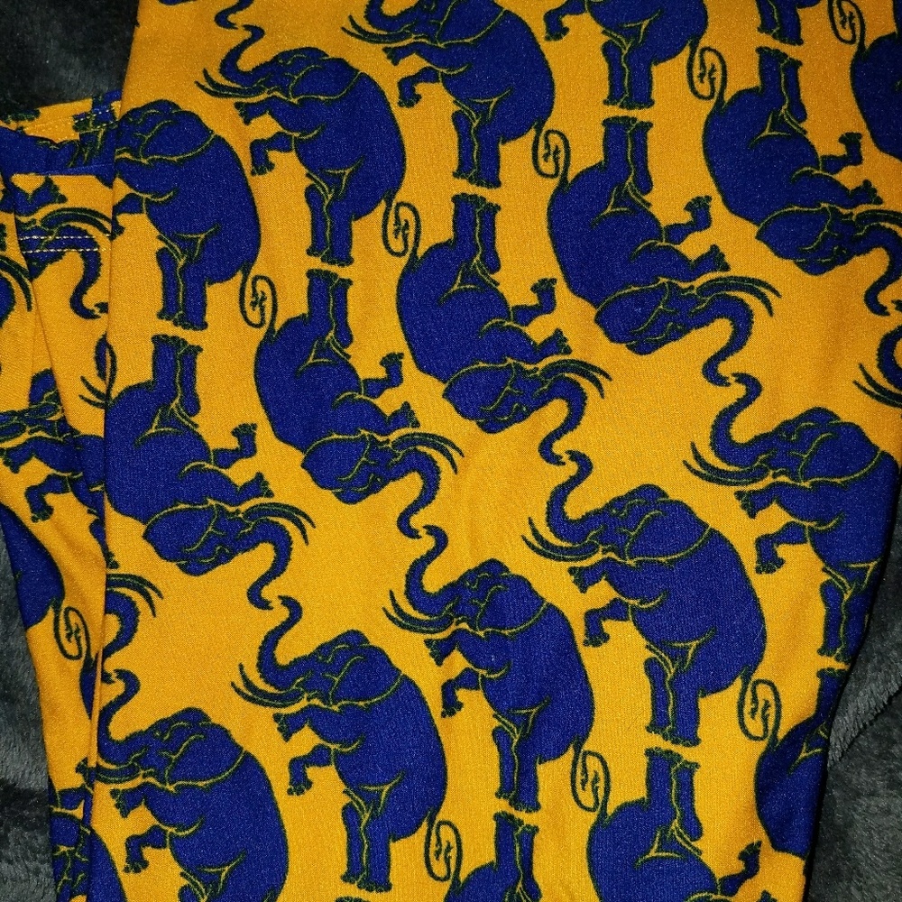 BNWOT TC LULAROE LEGGINGS