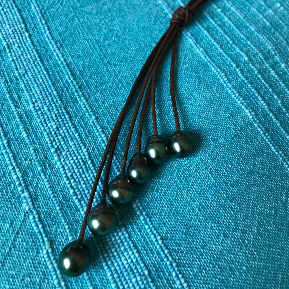 SOLD Ella May Maui Tahitian black pearls
