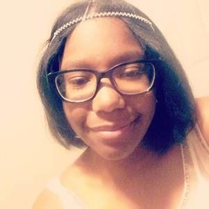 Meet your Posher, Mya