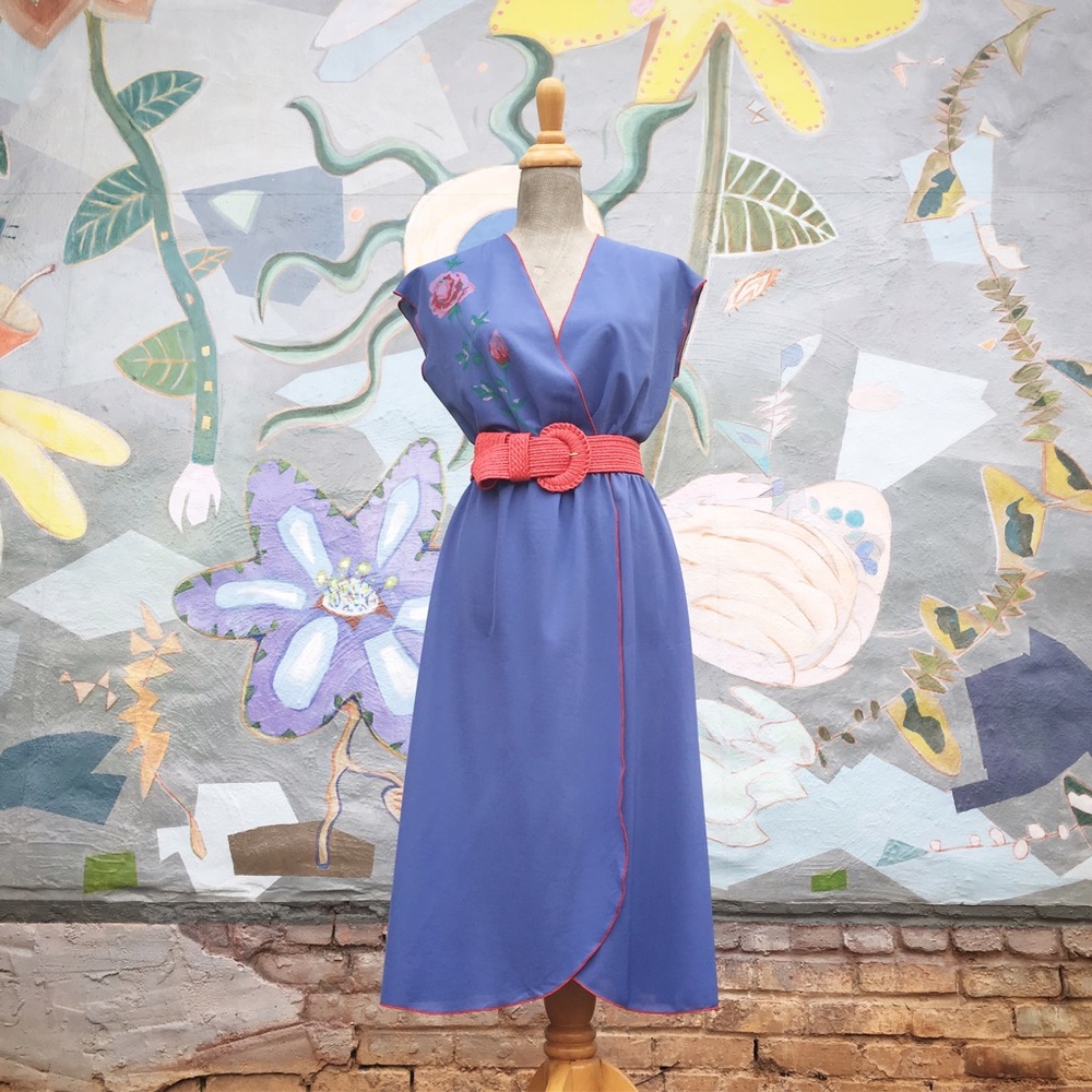 Vintage 1970s Periwinkle Blue Rose Print Dress