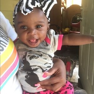 Meet your Posher, Toni