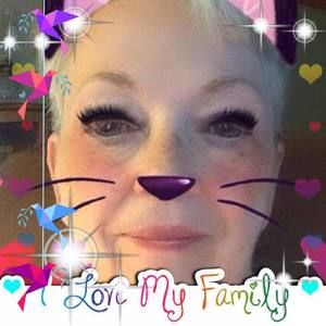 Meet your Posher, Catherine