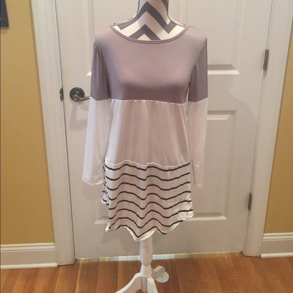 Back lace color top long sleeve from the US New! - Picture 7 of 8